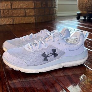 Under Armour Women’s Lavender Sneakers